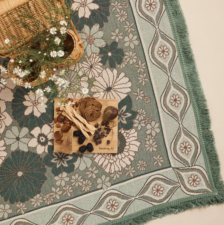 Lola Throw | Peppermint