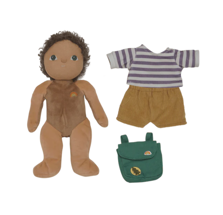 Dress Me Dinky | Finn Fernwood