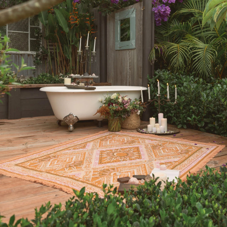 Moonrise Throw | Coral