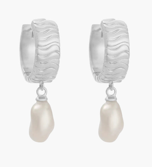 Isole Pearl Hoops | Sterling Silver