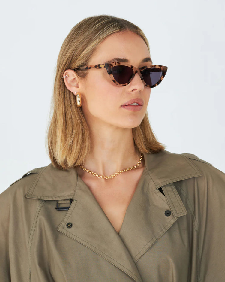 The Leui | Cream Tort
