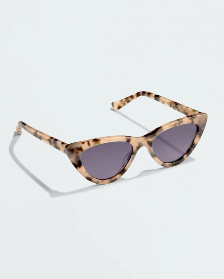 The Leui | Cream Tort