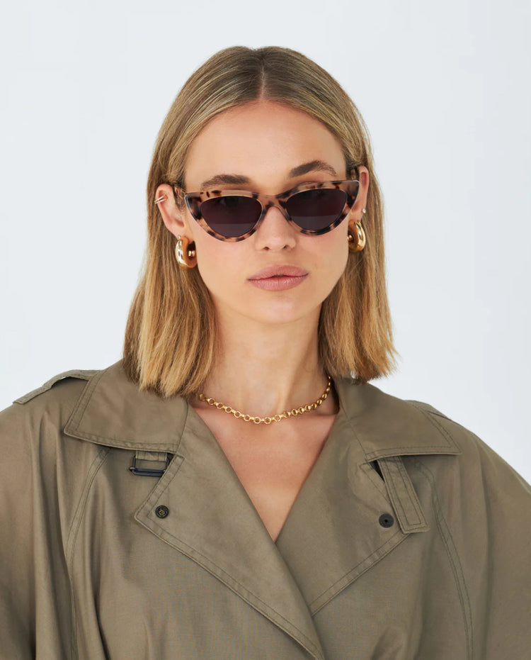 The Leui | Cream Tort