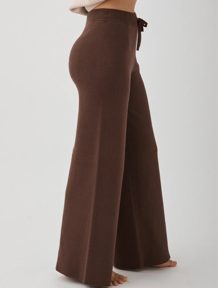 Harriet Pant | Chocolate