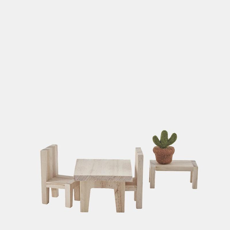 Holdie Folk Dining Set