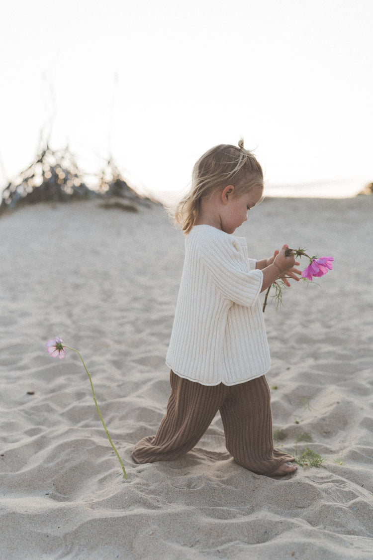 Essential Ribbed 3/4 Knit Pants | Chocolate