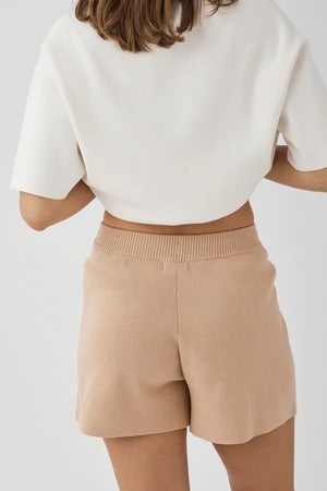 Harriet Short | Honey