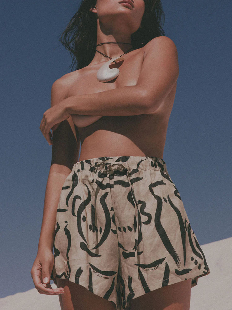 Abbey Short | Mazharia
