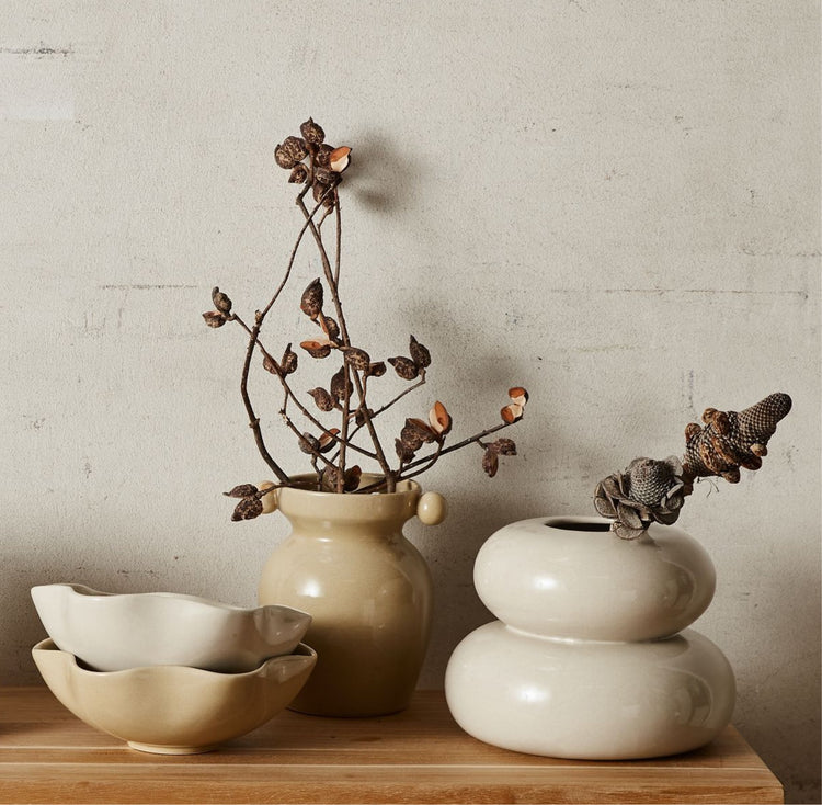 Low Eleanor Vase | Clay