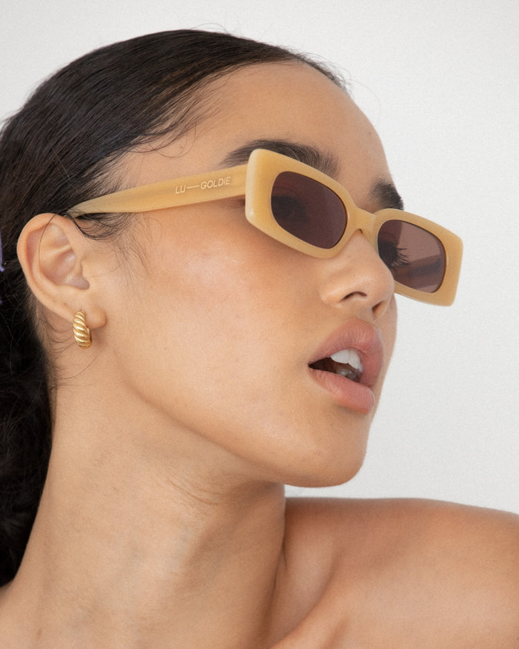 SALOME Honey | Lu Goldie