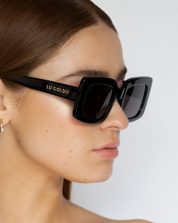 MIA Black | Lu Goldie