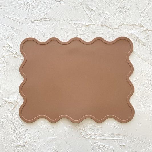 Wiggly Placemat | Cinnamon